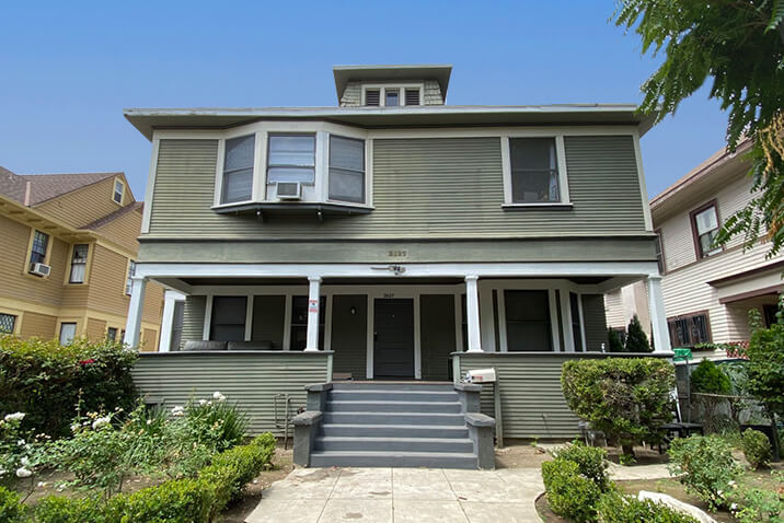 2627 Orchard Ave House Front