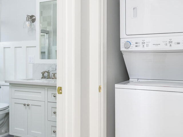 Ave 66 Laundry