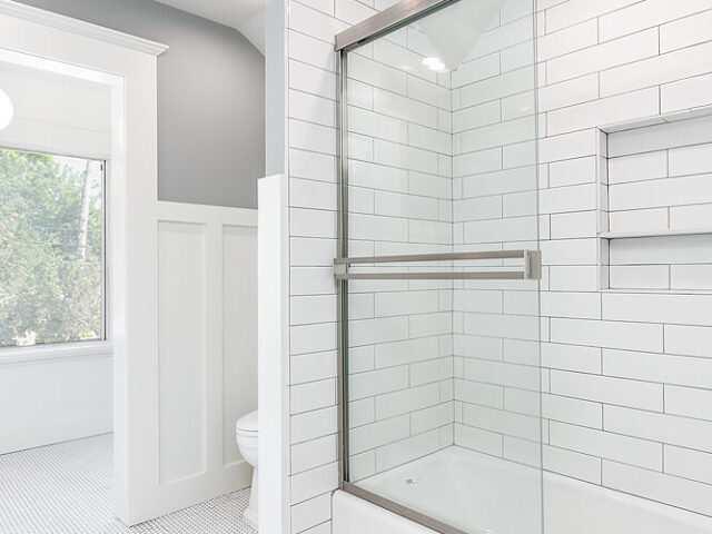 Ave 66 Bathroom