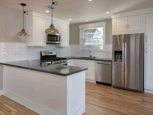 5109 Lincoln after kitchen