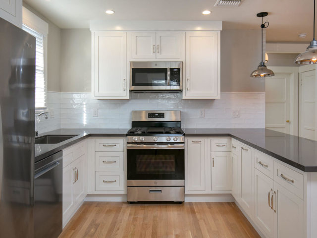 5109 Lincoln after kitchen