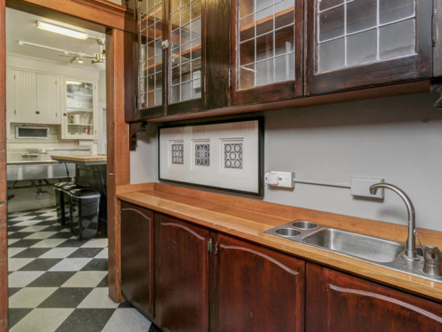 27th Kitchen