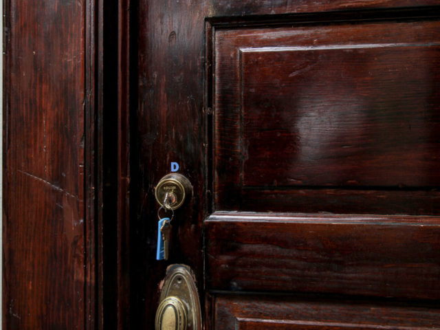 27th Door D