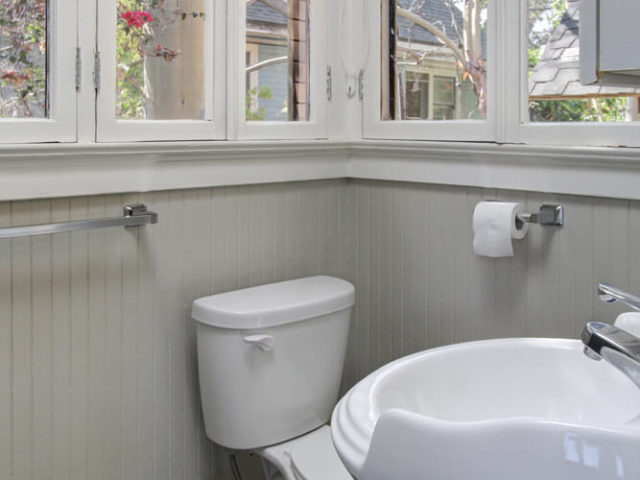27th Bathroom