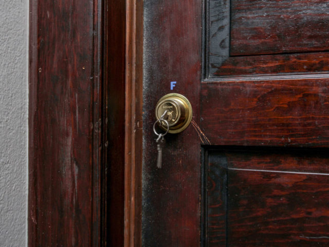 27th Door F