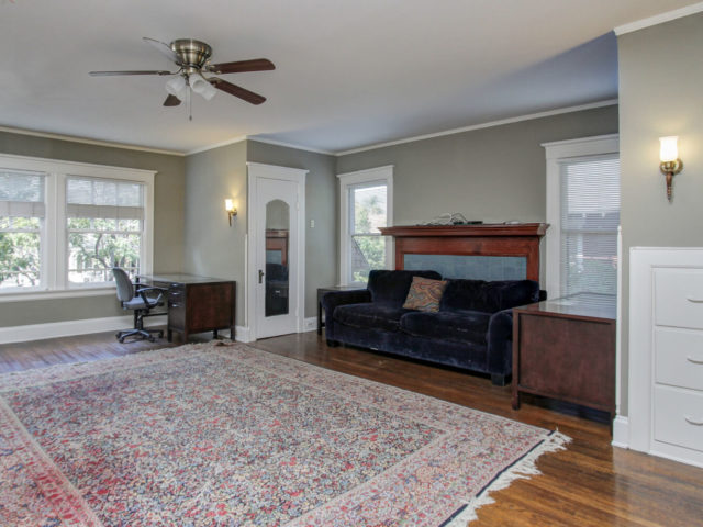 27th Bedroom
