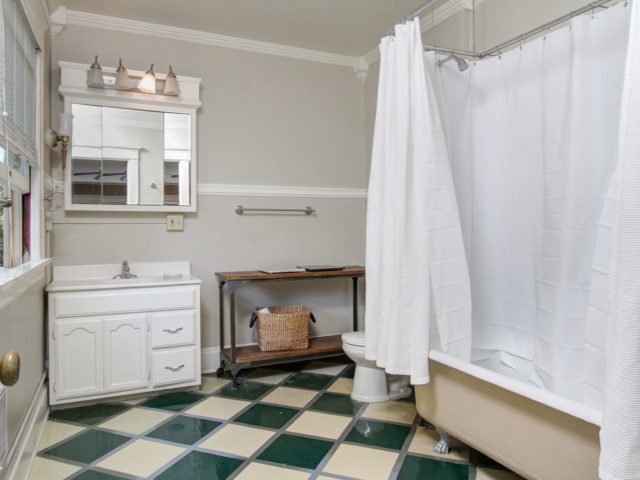 27th Bathroom