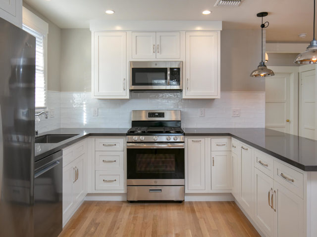 Lincoln Kitchen