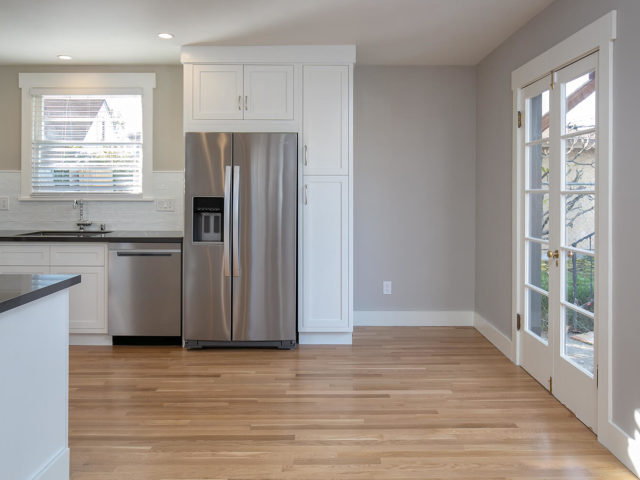 Lincoln Kitchen
