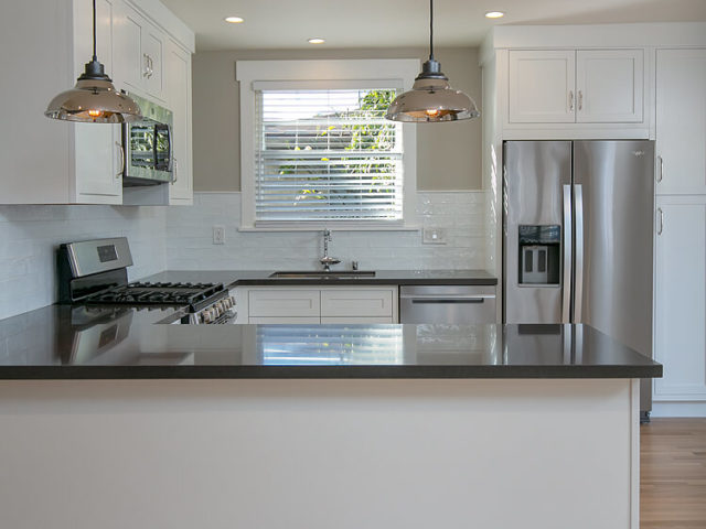 Lincoln Kitchen